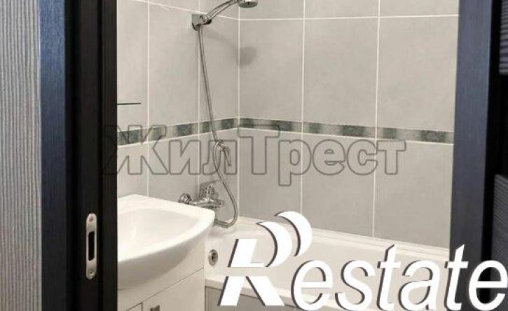 2-комн квартира бульвар Юности, 37,  д. 37