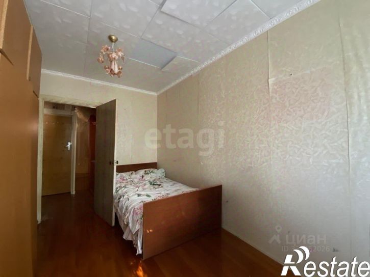 2-комн квартира улица Костюкова, 53,  д. 53