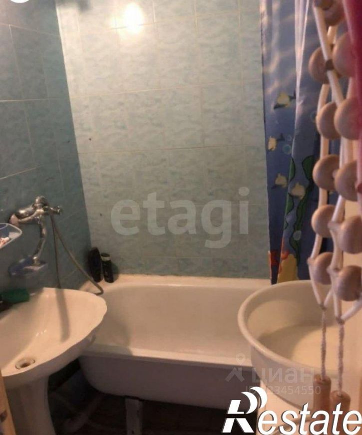 4-комн квартира бульвар Юности, 10,  д. 10