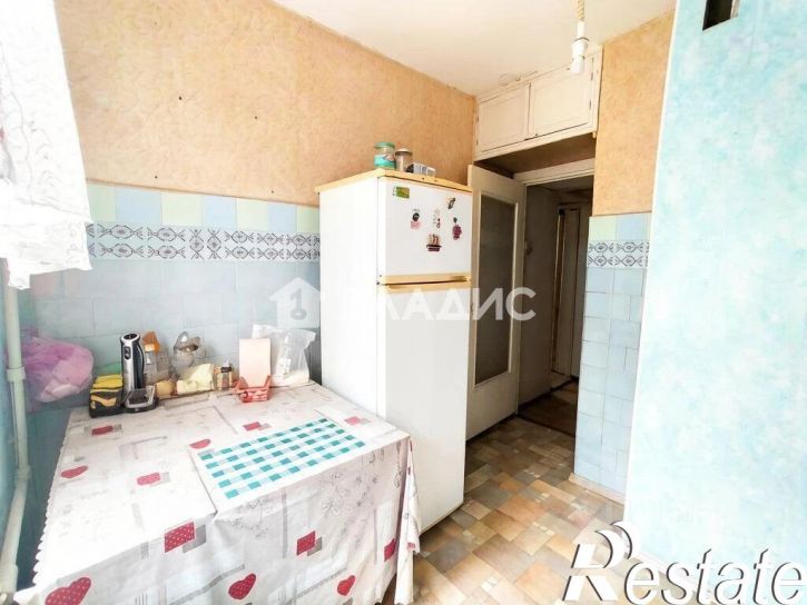 2-комн квартира улица 5 Августа, 40,  д. 40