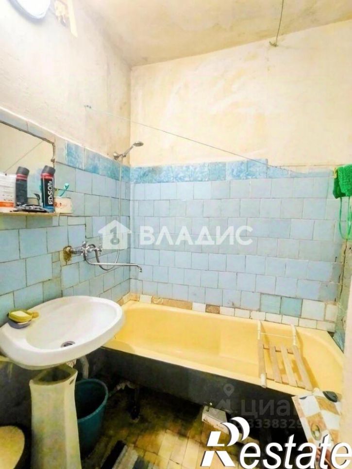 2-комн квартира улица 5 Августа, 40,  д. 40