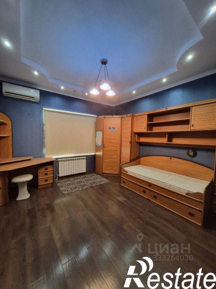 3-комн квартира улица Победы, 124,  д. 124