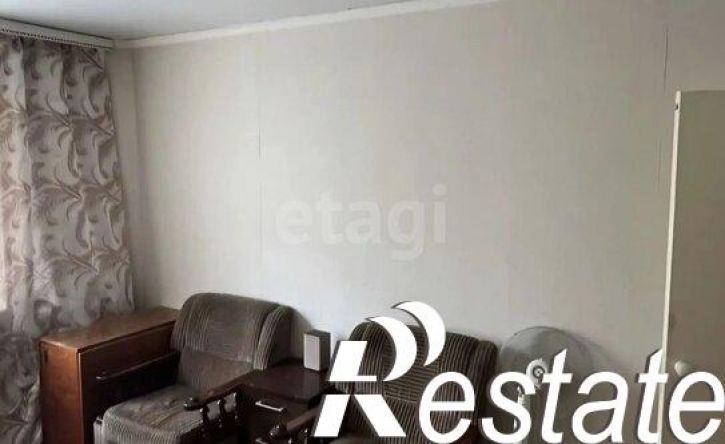 4-комн квартира улица Будённого, 15,  д. 15