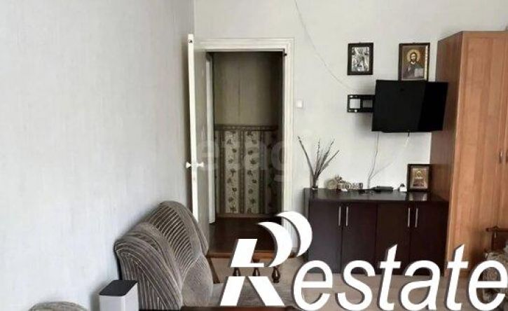 4-комн квартира улица Будённого, 15,  д. 15