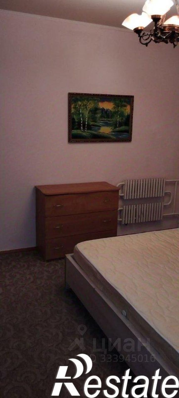3-комн квартира улица Есенина, 24,  д. 24