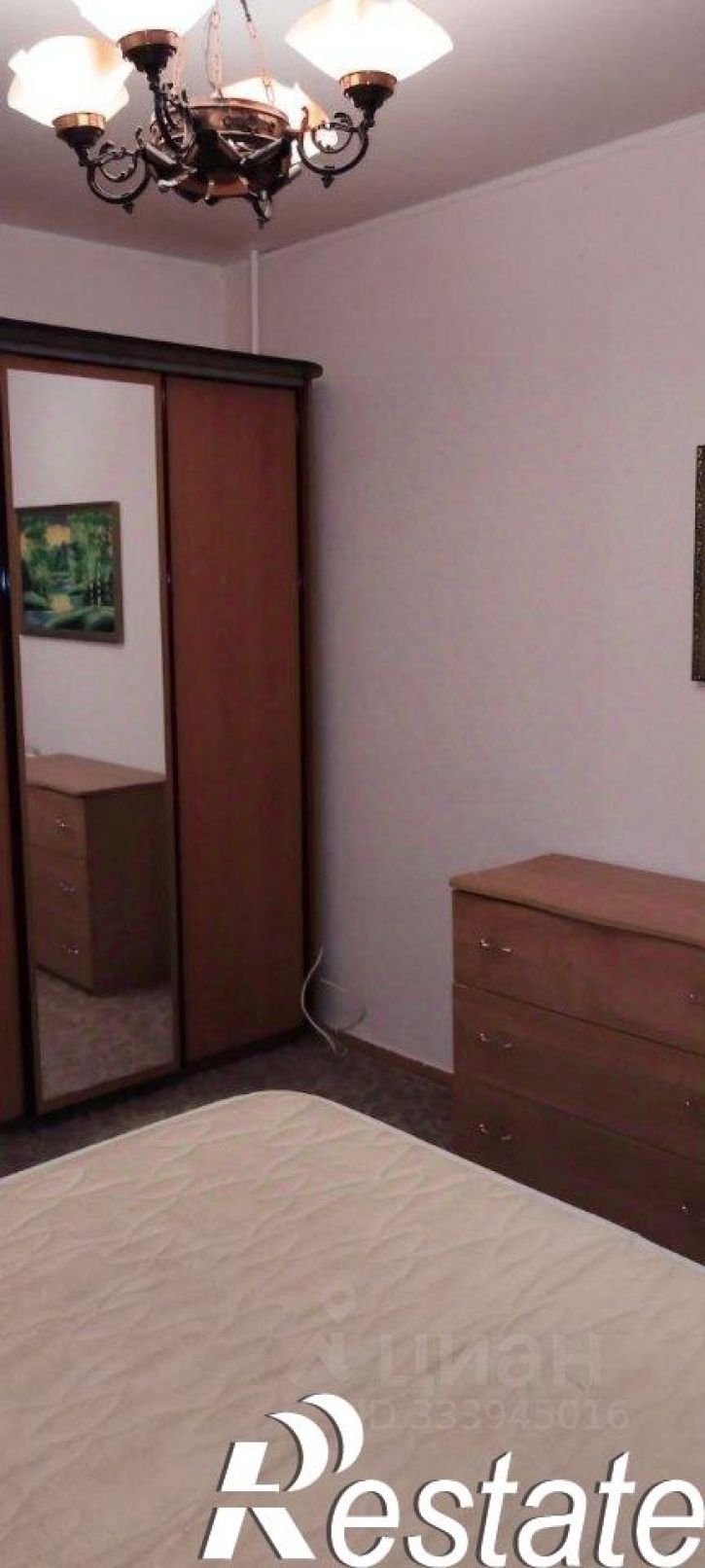 3-комн квартира улица Есенина, 24,  д. 24