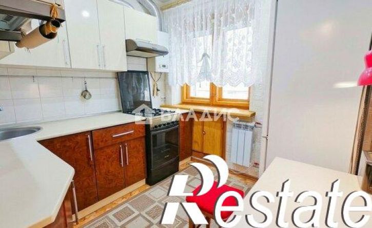 3-комн квартира проспект Богдана Хмельницкого, 183,  д. 183