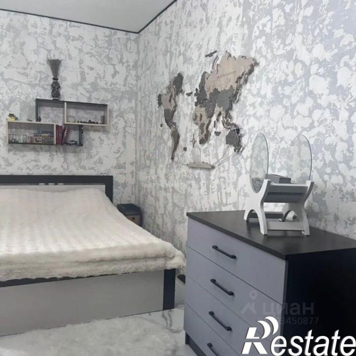 2-комн квартира улица Макаренко, 42,  д. 42