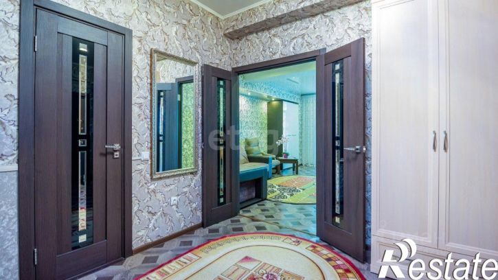 2-комн квартира улица Белгородского Полка, 62,  д. 62
