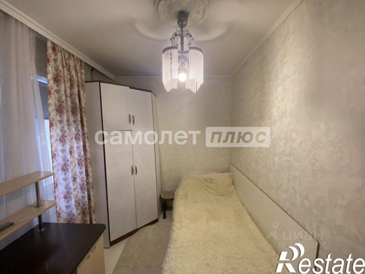2-комн квартира улица 60 лет Октября, 9,  д. 9