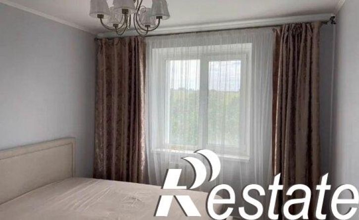 2-комн квартира улица Есенина, 50Б,  д. 50Б