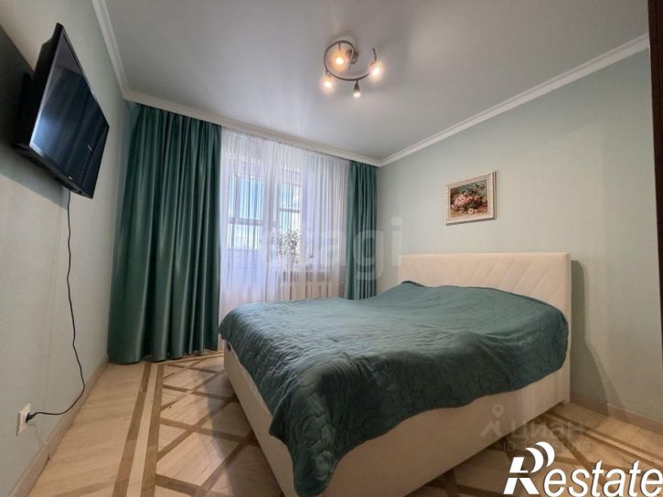 4-комн квартира Октябрьская улица, 63,  д. 63