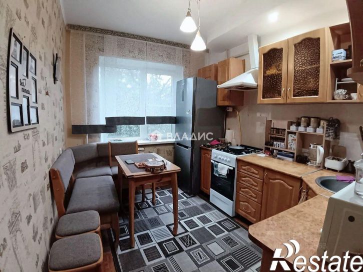 4-комн квартира бульвар Юности, 8,  д. 8