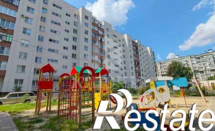 4-комн квартира улица Щорса, 44,  д. 44