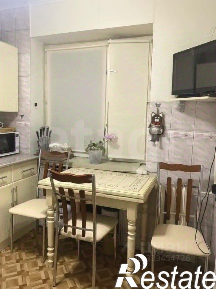 2-комн квартира проспект Славы, 68,  д. 68