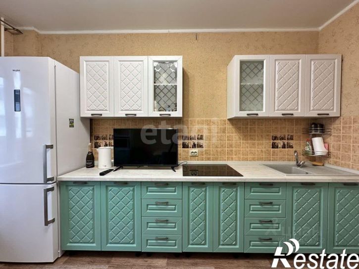 1-комн квартира улица Есенина, 8А,  д. 8А