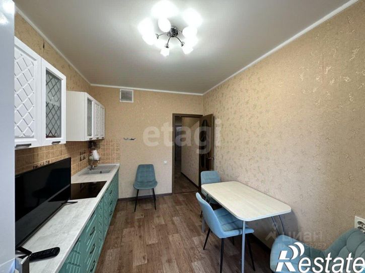1-комн квартира улица Есенина, 8А,  д. 8А