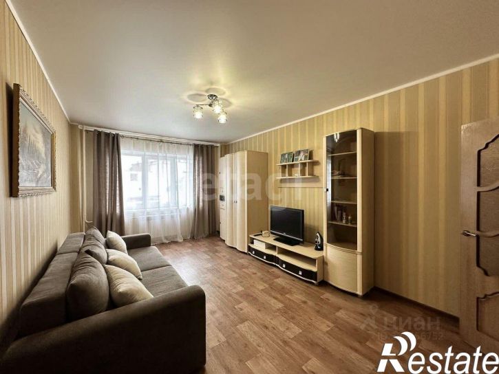 1-комн квартира улица Есенина, 8А,  д. 8А