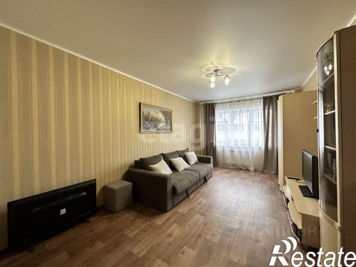 1-комн квартира улица Есенина, 8А,  д. 8А