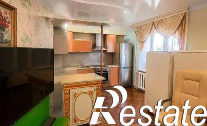 4-комн квартира улица Чехова, 32,  д. 32