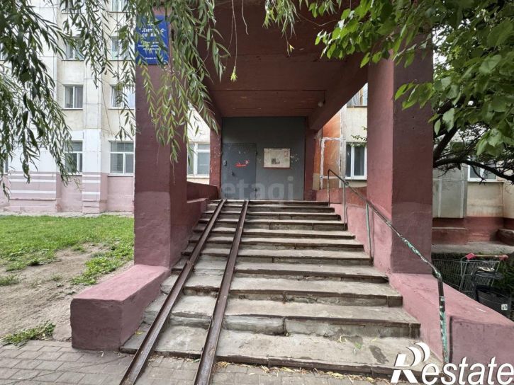 Комната улица Железнякова, 22,  д. 22