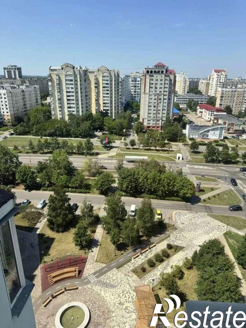 Купить квартиру за 10 000 000 рублей на Щорса улица, 47Б