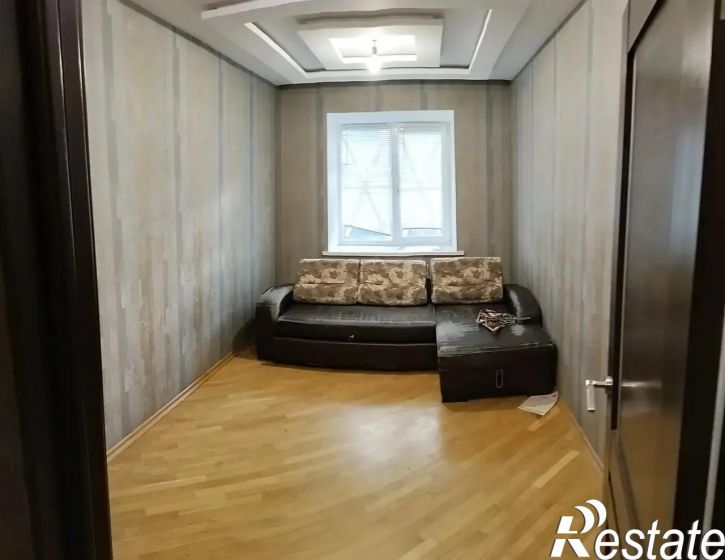 2-комн квартира Есенина улица, 16Б