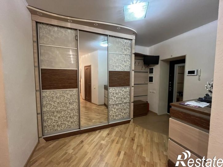 2-комн квартира Щорса улица, 47Б