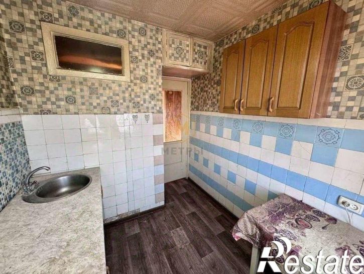 3-комн квартира улица 5 Августа, 12,  д. 12
