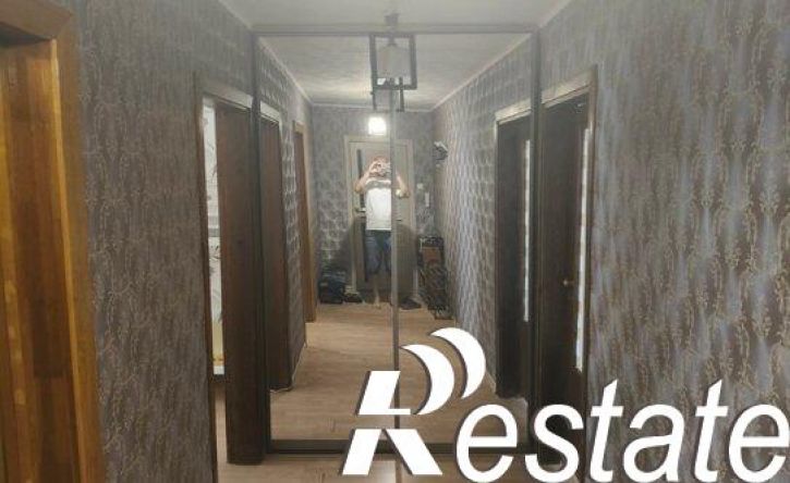 2-комн квартира улица Есенина, 50,  д. 50