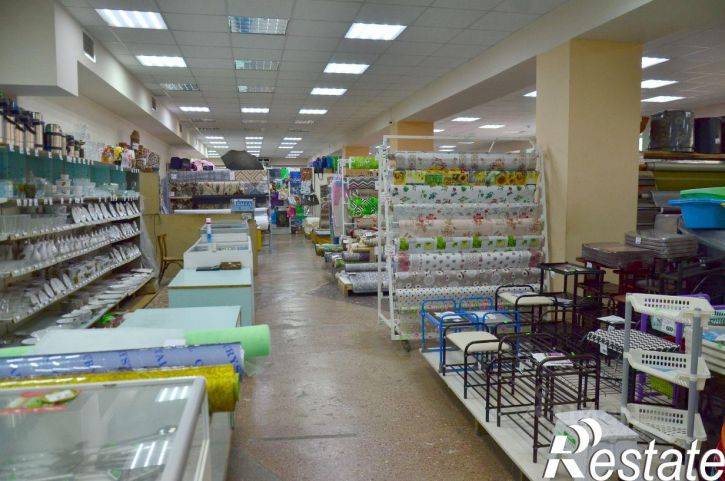 Торговое помещение проспект Богдана Хмельницкого, 134,  д. 134