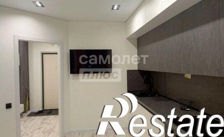2-комн квартира улица Белгородского Полка, 82,  д. 82