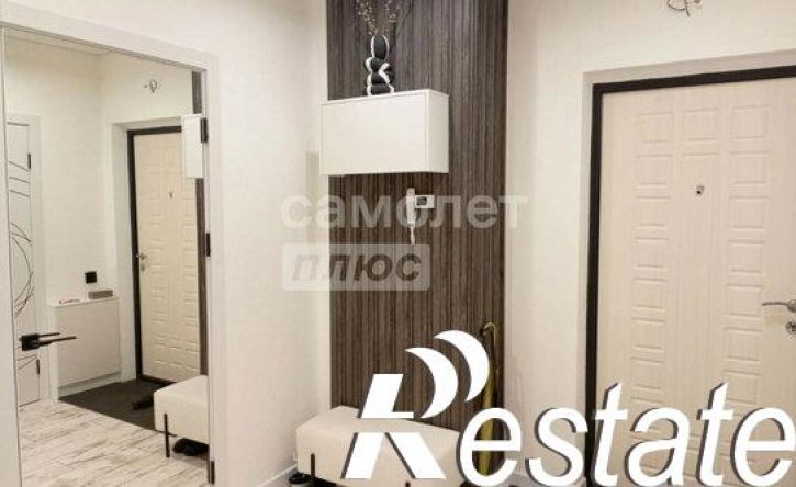 2-комн квартира улица Белгородского Полка, 82,  д. 82