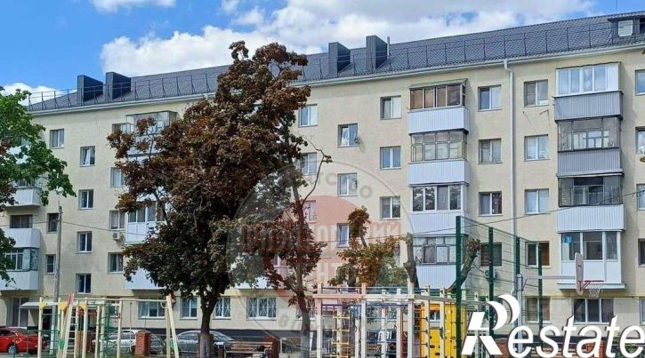 2-комн квартира улица Николая Чумичова, 24Б,  д. 24Б