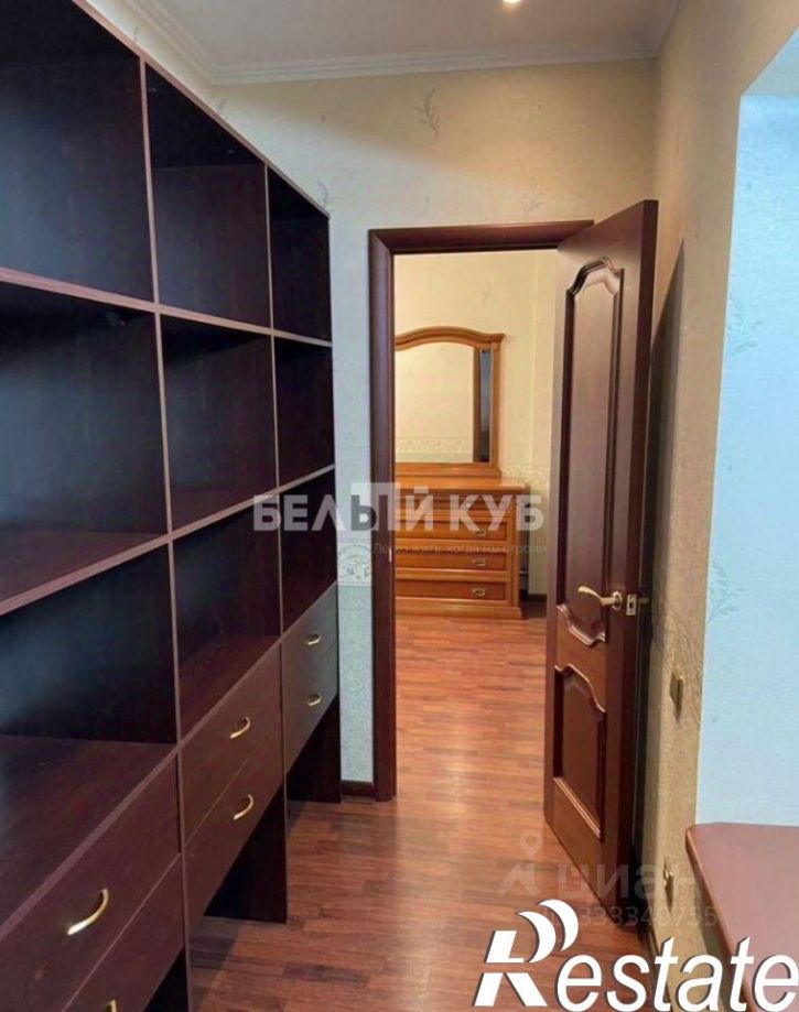 3-комн квартира Нагорная улица, 2,  д. 2