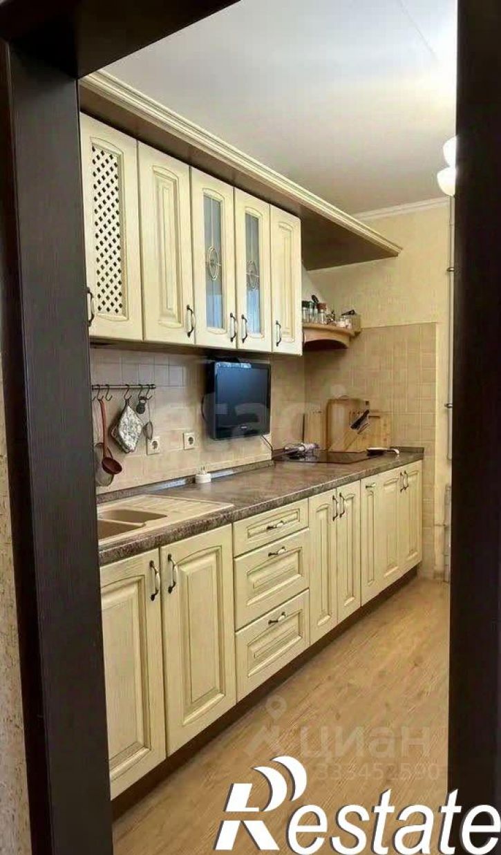 4-комн квартира улица Губкина, 18В,  д. 18В