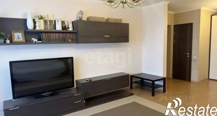 4-комн квартира улица Губкина, 18В,  д. 18В