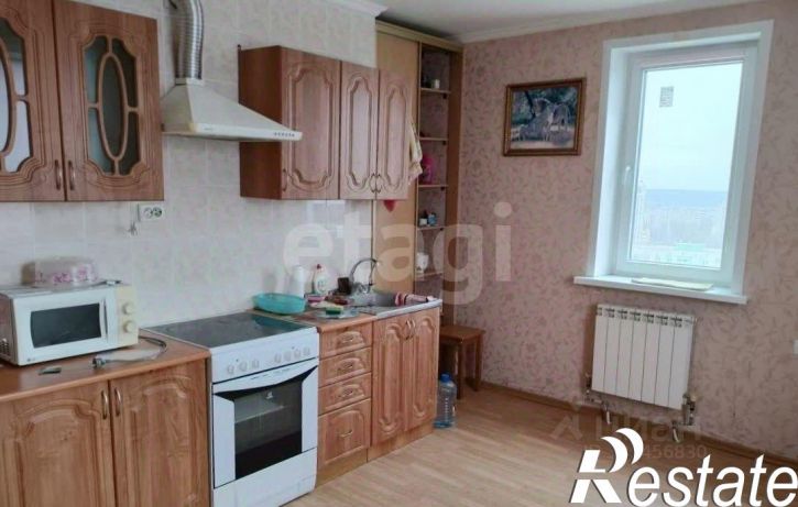 2-комн квартира улица Костюкова, 36В,  д. 36В