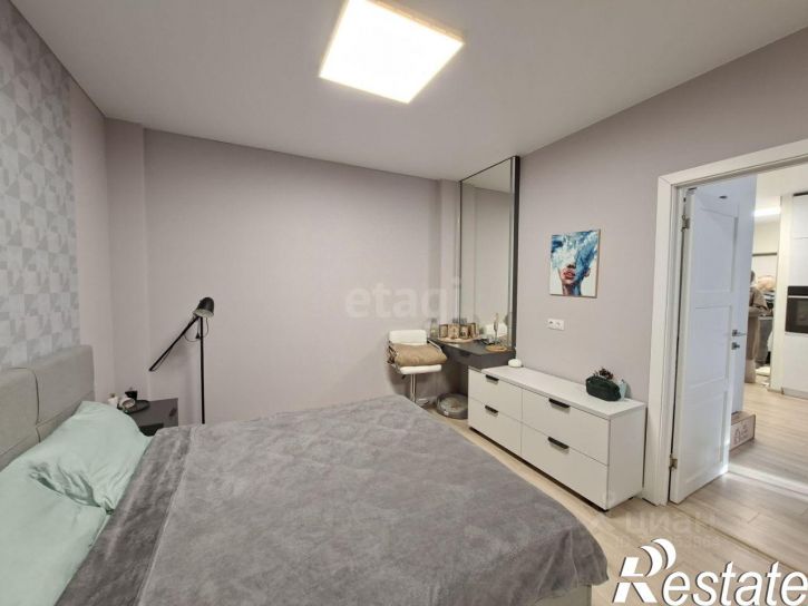 2-комн квартира Каштановая улица, 14,  д. 14