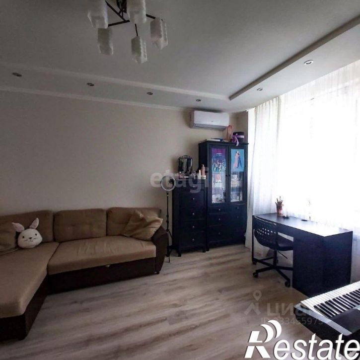 2-комн квартира улица Костюкова, 11В,  д. 11В