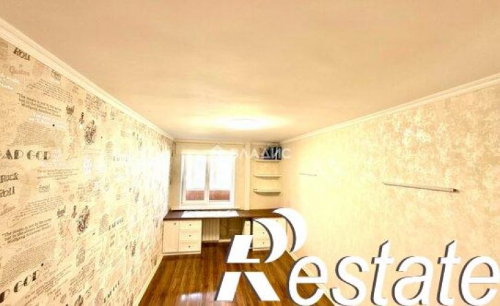 2-комн квартира улица Королёва, 12,  д. 12