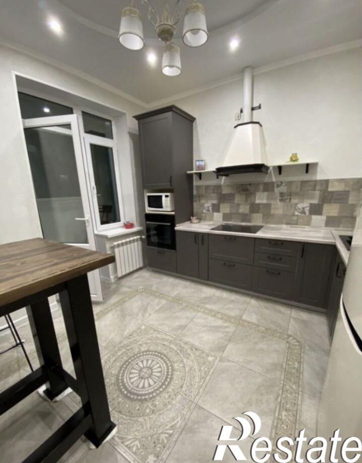 2-комн квартира улица Толстого, 25,  д. 25