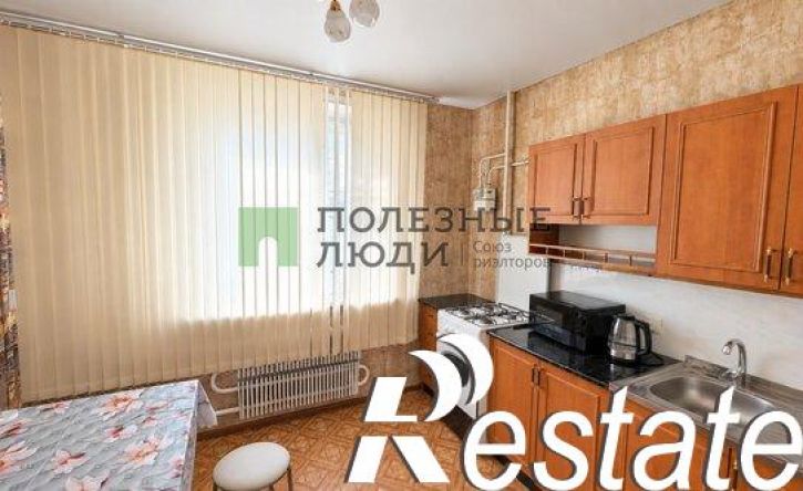 1-комн квартира проспект Славы, 131,  д. 131