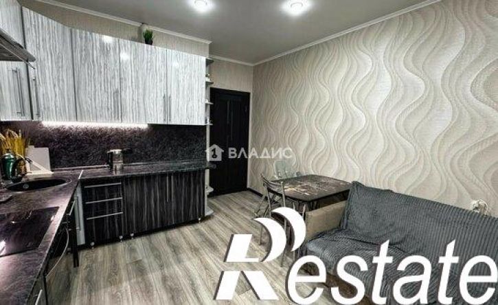 1-комн квартира улица Костюкова, 11В,  д. 11В