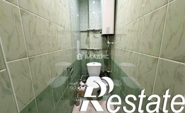 1-комн квартира улица Костюкова, 11В,  д. 11В
