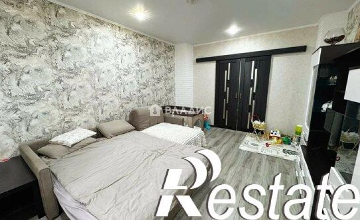1-комн квартира улица Костюкова, 11В,  д. 11В