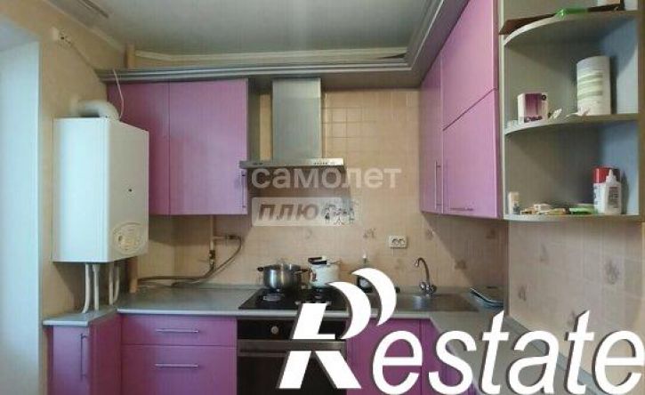 3-комн квартира улица Есенина, 54,  д. 54