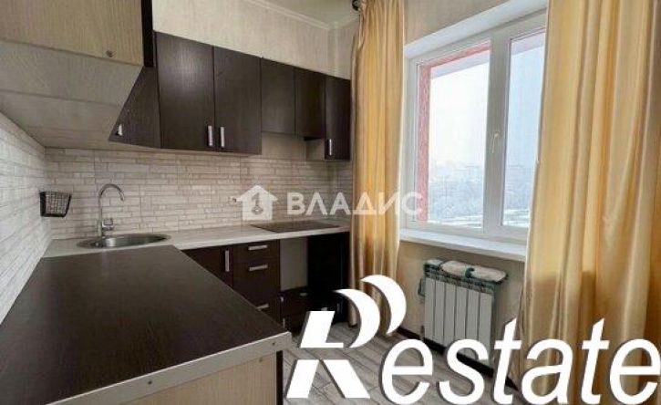 3-комн квартира улица Губкина, 17И,  д. 17И