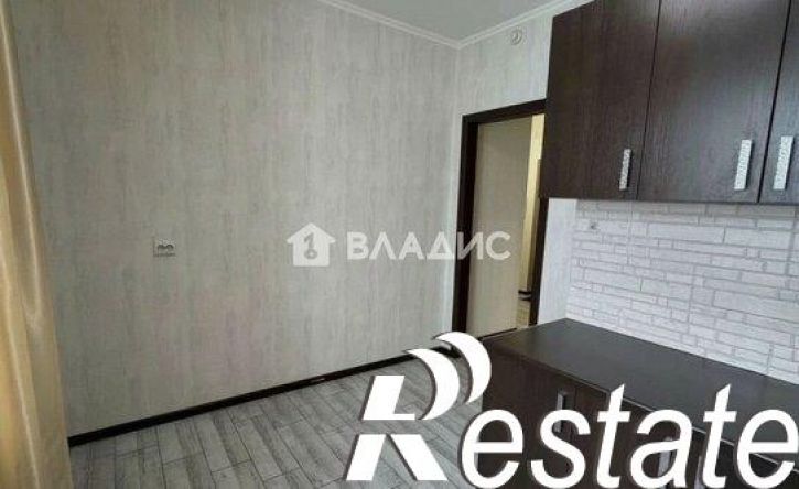 3-комн квартира улица Губкина, 17И,  д. 17И