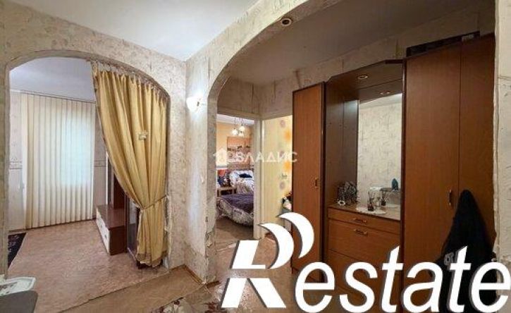 3-комн квартира улица Есенина, 28,  д. 28